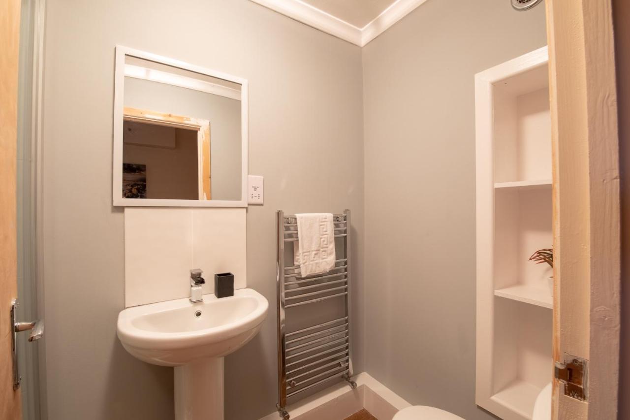 Host & Stay - Hanover Apartment 스완지 외부 사진