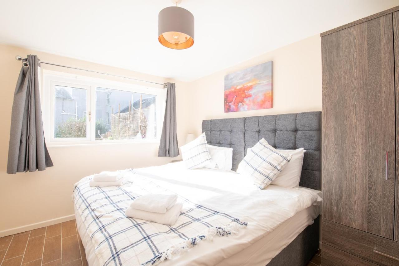 Host & Stay - Hanover Apartment 스완지 외부 사진