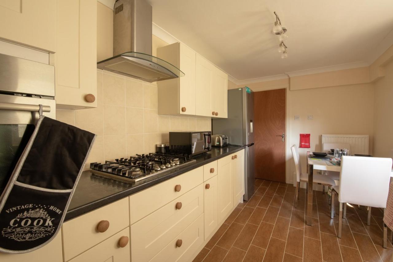 Host & Stay - Hanover Apartment 스완지 외부 사진